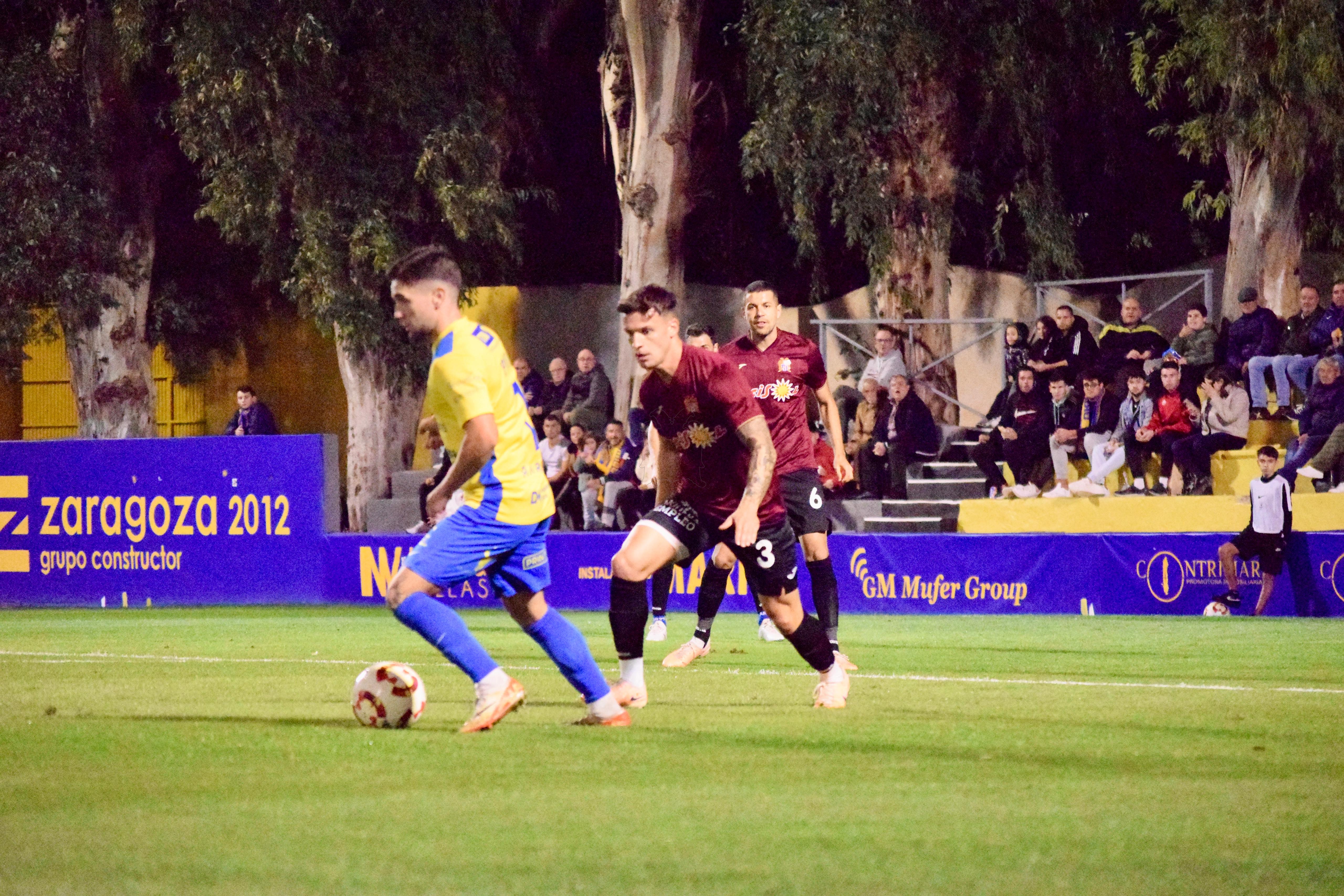 Image for CRÓNICA: Orihuela 0 - 0 Águilas // El mismo partido y la misma frustración, pero entre semana