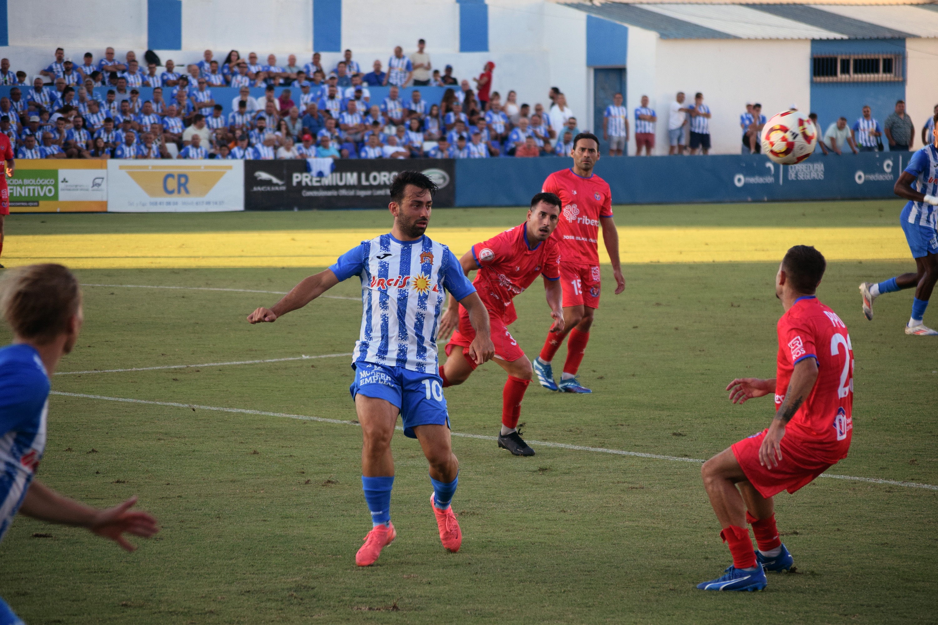 Image for CRÓNICA: Águilas 4 - 1 Minera // Una excavación de oro y diamantes