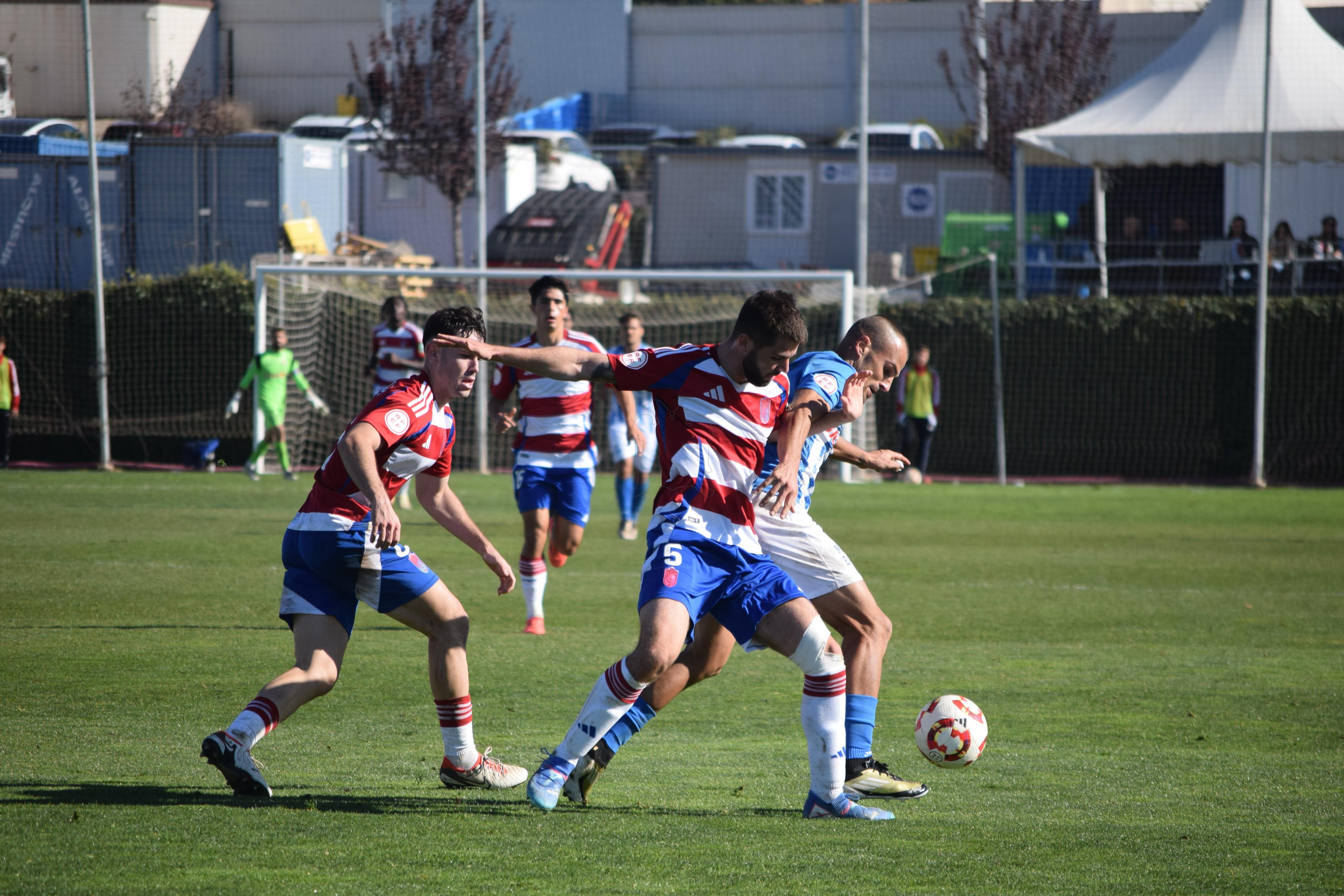 CRÓNICA: Recreativo Granada 1 - 3 Águilas // Y un año y 20 días después, el Águilas volvió a ganar fuera de casa