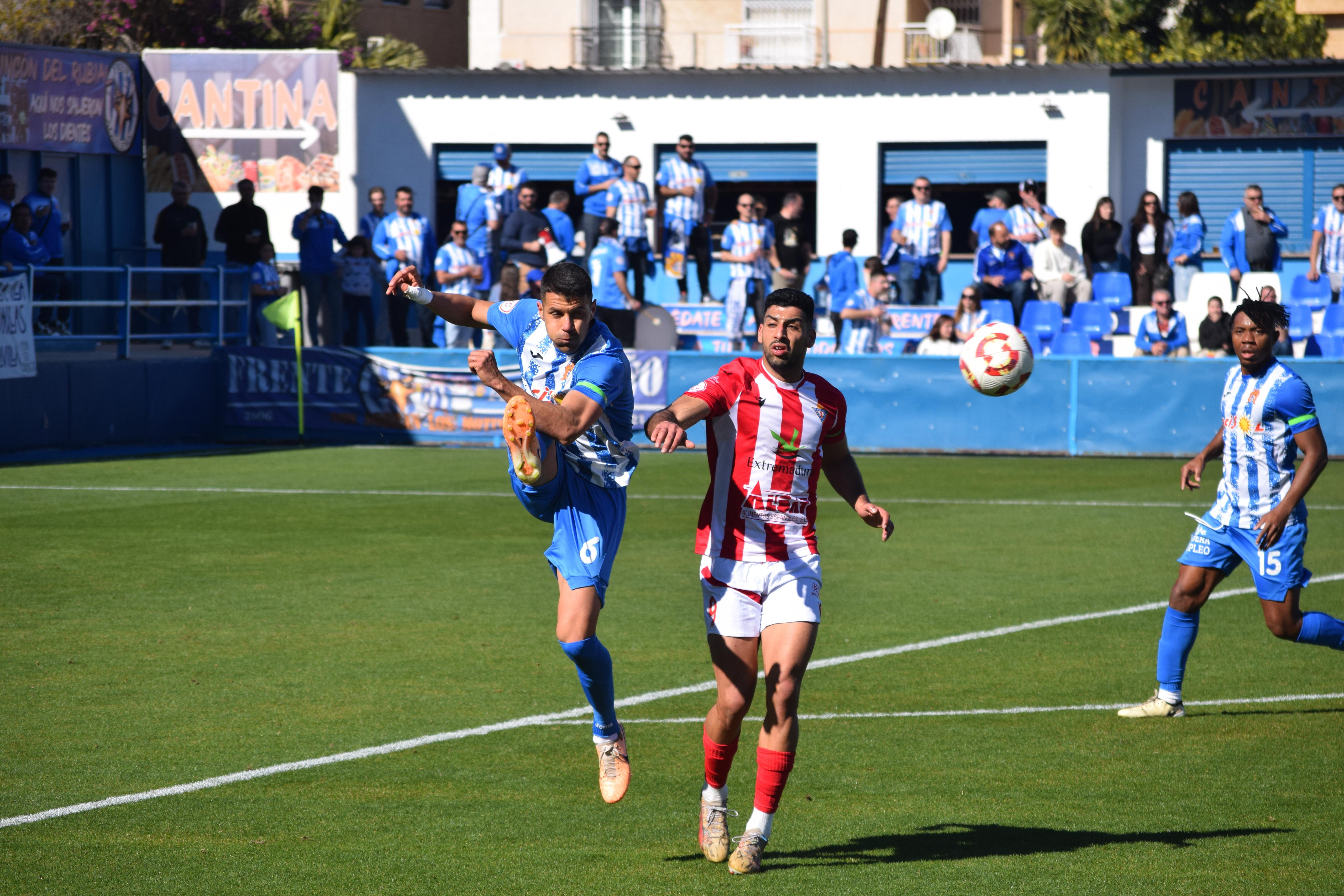 CRÓNICA: Águilas 2 - 1 Don Benito // El Águilas coge el tren a tiempo