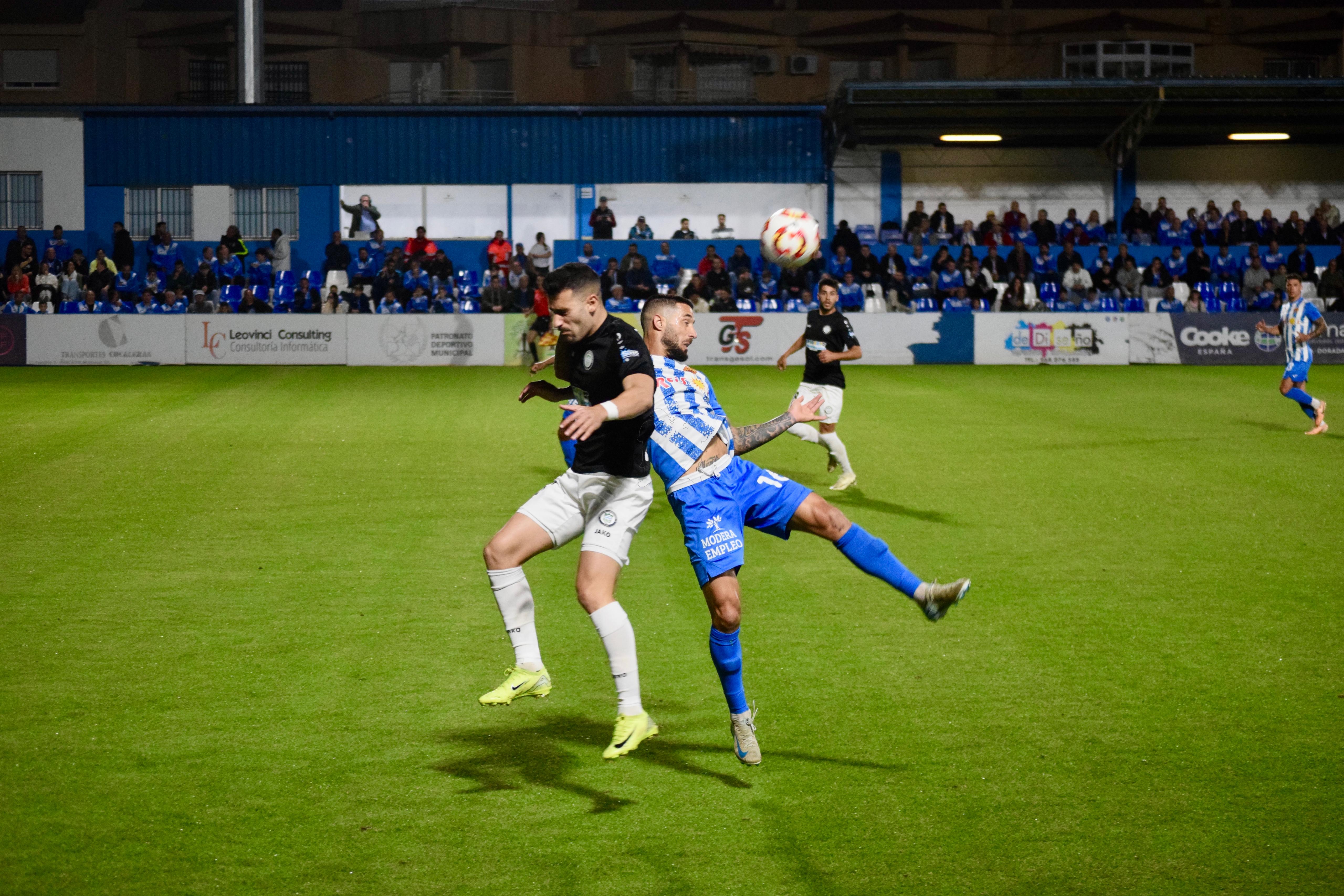CRÓNICA: Águilas 0 - 2 Torremolinos // Adiós a la inexpugnabilidad del Rubial