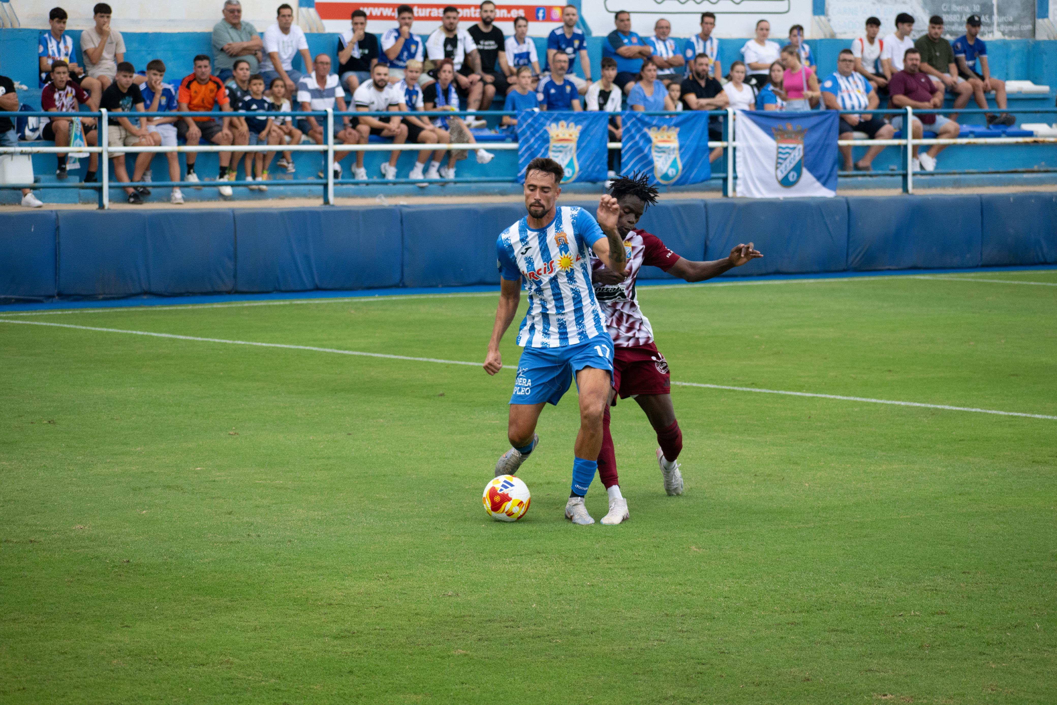 Águilas 0 - 0 Xerez / CRÓNICA // Los porteros sólo deberían parar el balón, no el cronómetro